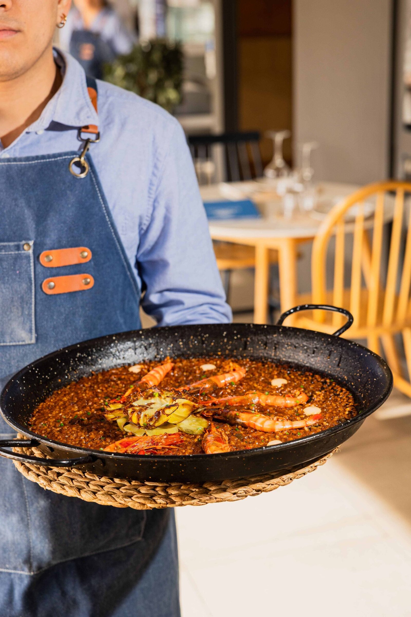 Paella de Port Vela, restaurante de arroces en el Port Vell de Barcelona